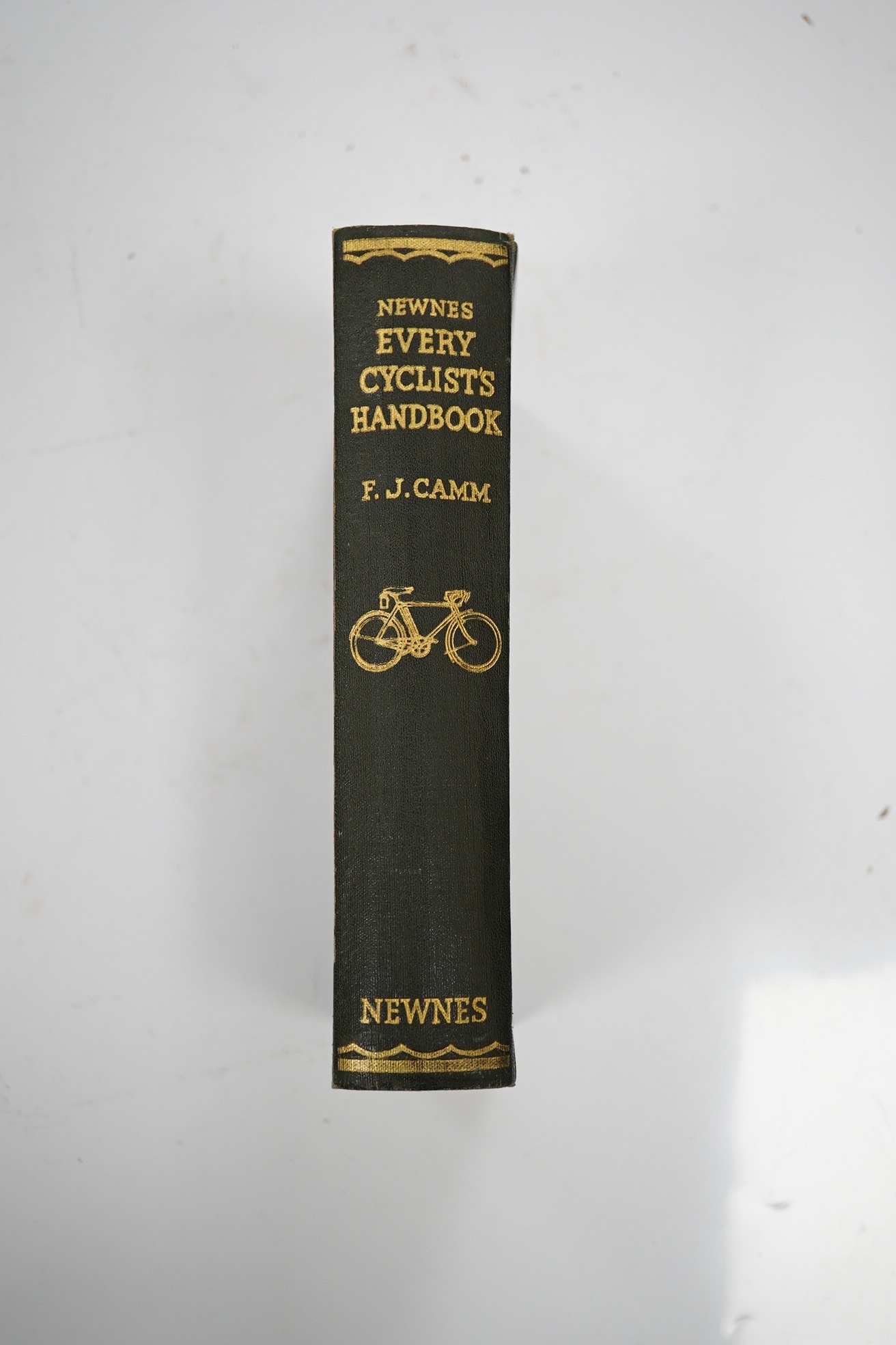 Cyclist's Touring Club - Handbook & Guide. 2 parts; with Farm House, Country Lodgings and Coffee Tavern List. original printed wrappers, sm.9vo., contained loose in limp cloth gilt pictorial and lettered covers. Westmins